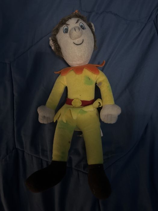 boneco de peluche Duende