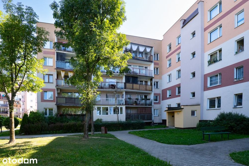 3-4 pokoje, 72 m², garaż, oddzielna kuchnia, 4 pięt.