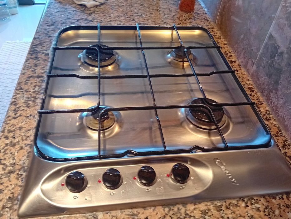 Placa a gaz Candy em excelente estado de conservação