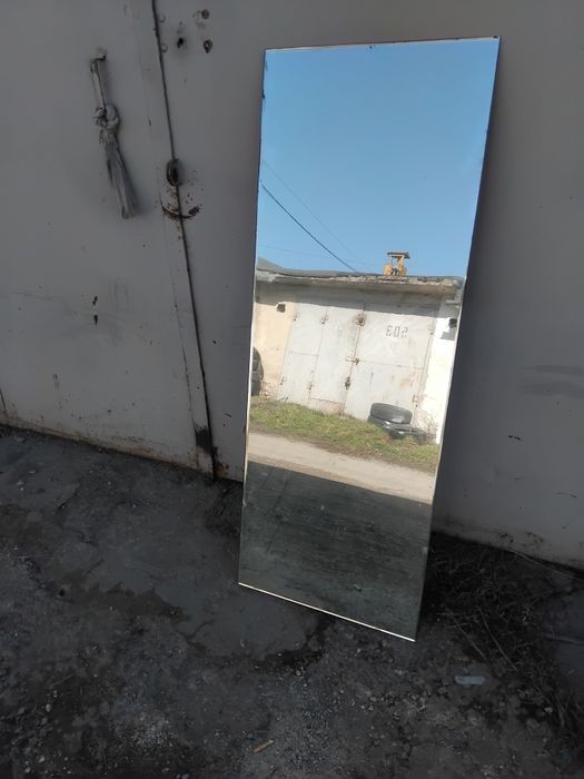 Зеркело від трюмо