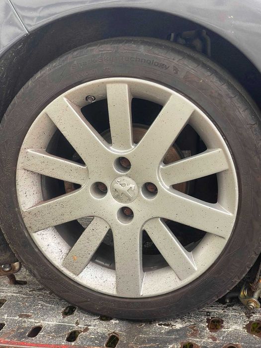 Vendo Peças Peugeot 207 CC 1.6 HDI