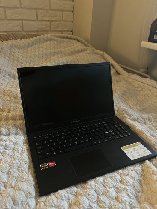 ASUS VivoBook Go 14/15 – stan idealny, jak nowy, komplet