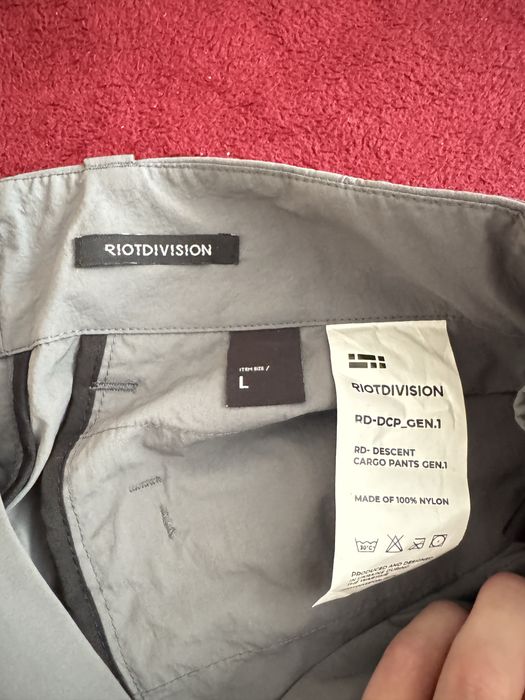 Продам штани Riot Division розмір L