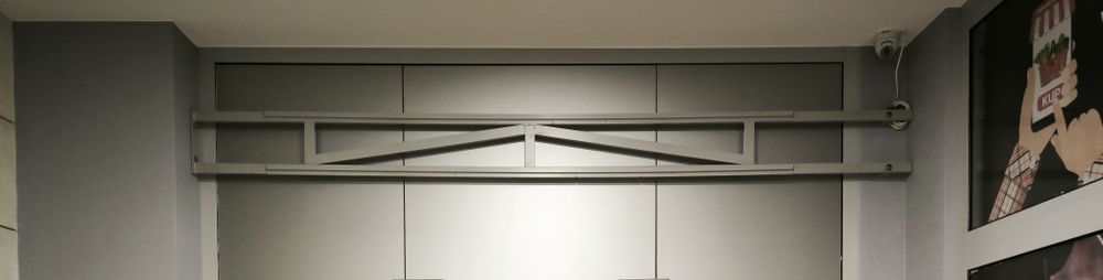 Stelaż reklamowy, zawiesie na reklamę neon Aluminium 290 cm wewn/zewn