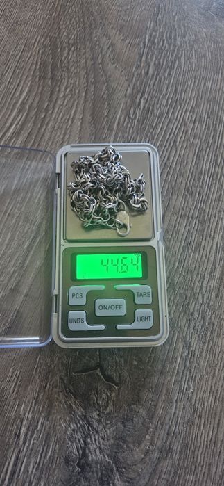 Серебряная цепочка с крестиком