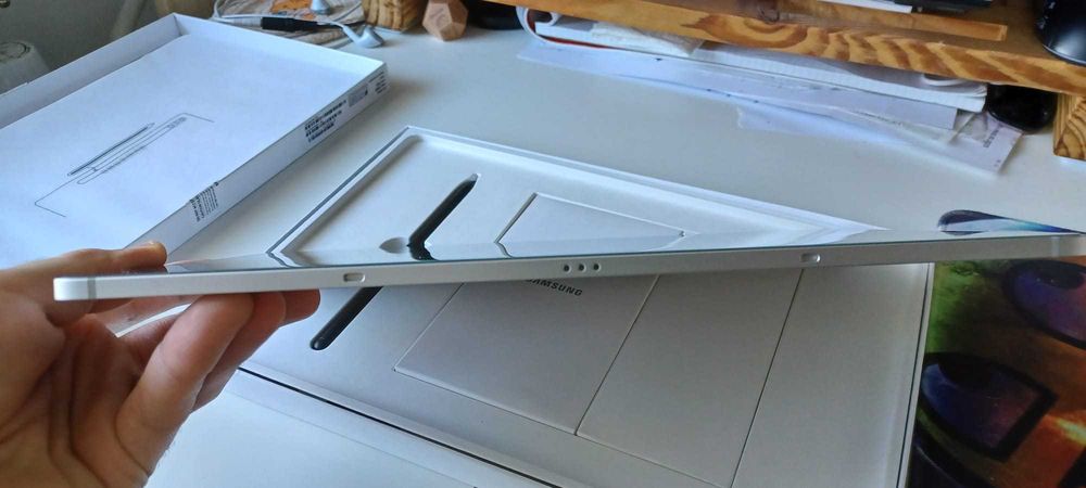 Samsung Galaxy Tab S8+ 5G (SM-X806B)