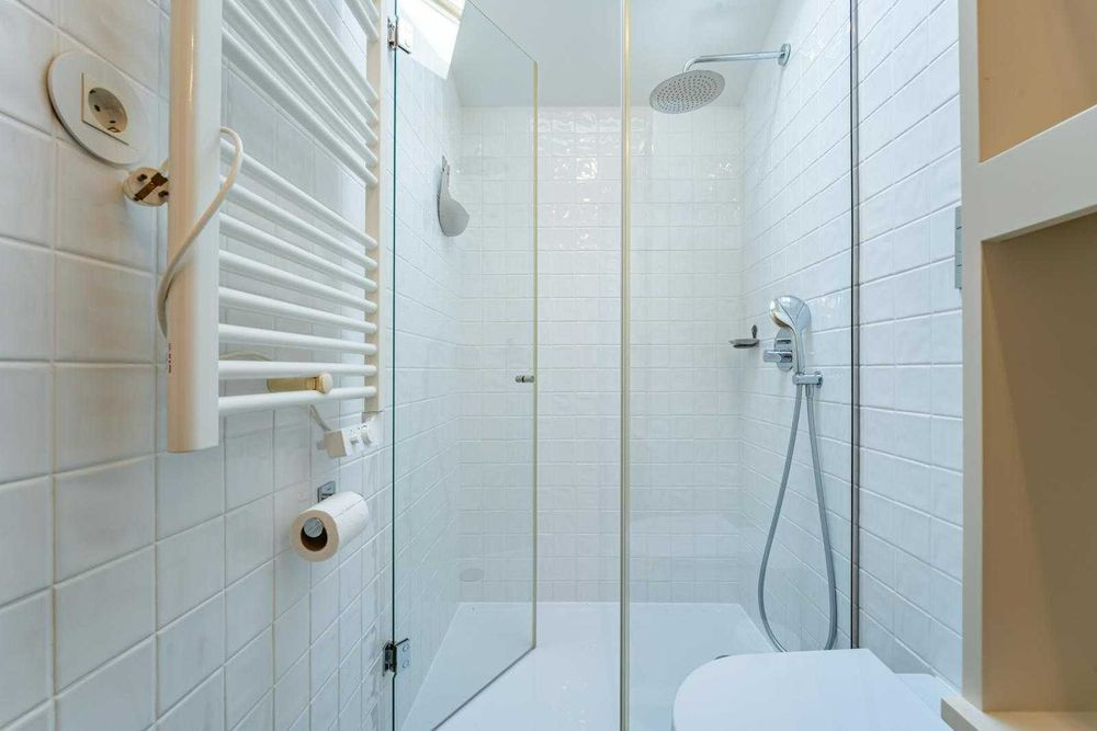 T2 com Varanda e Vista Única na BAIXA DO PORTO