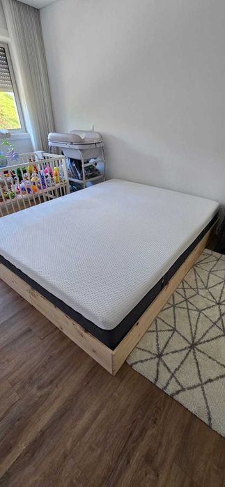 Colchão Emma Original 160x200 mais cama básica em pinho de oferta