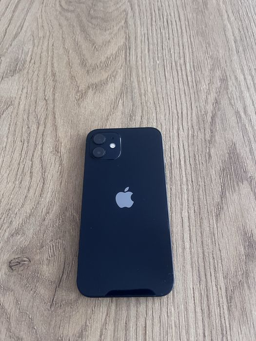 Sprzedam iPhone 12
