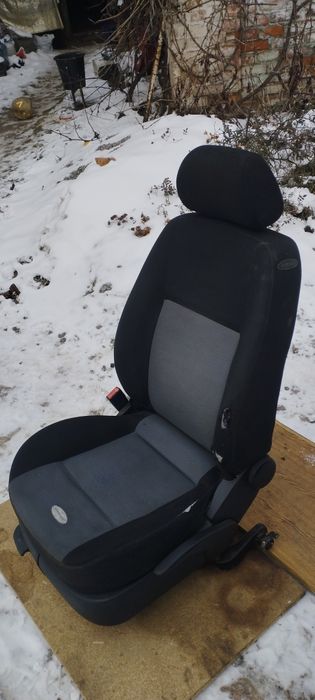 Водійське сидіння гольф 4