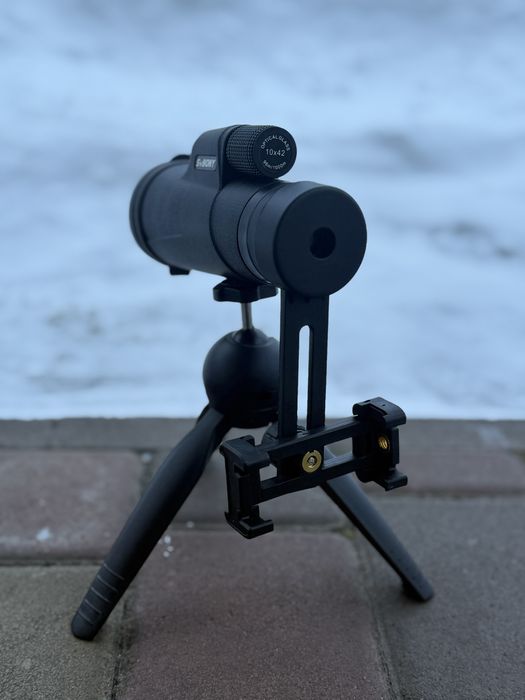 Монокуляр svbony sx32 10 42, новий. Монокуляр