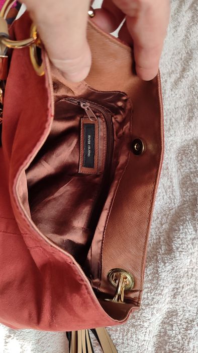 Сумка жіноча червоного кольору