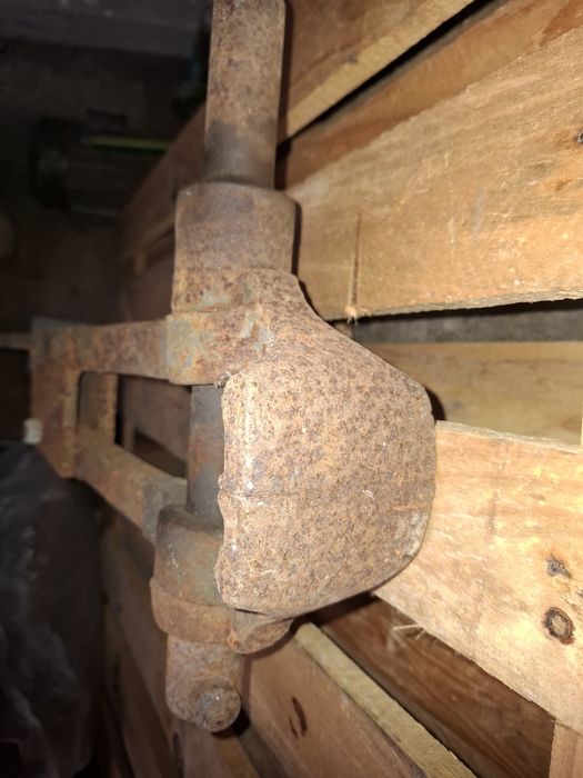 Blacksmith's Vertical Lathe424492810235422723