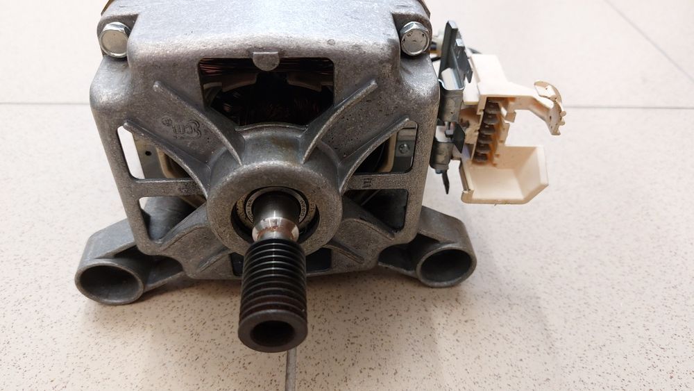 Silnik do pralki Electrolux EWS1264EDW