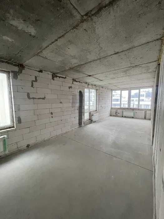 СРОЧНО • 2 КОМ • Терраса - 43 м2 • Таирова • Низкая цена - 660 у.е./м2