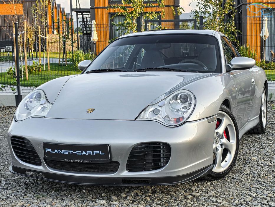 Porsche 911 2002 Porsche 911 996 Coupe 3.6 Carrera 4S 320KM