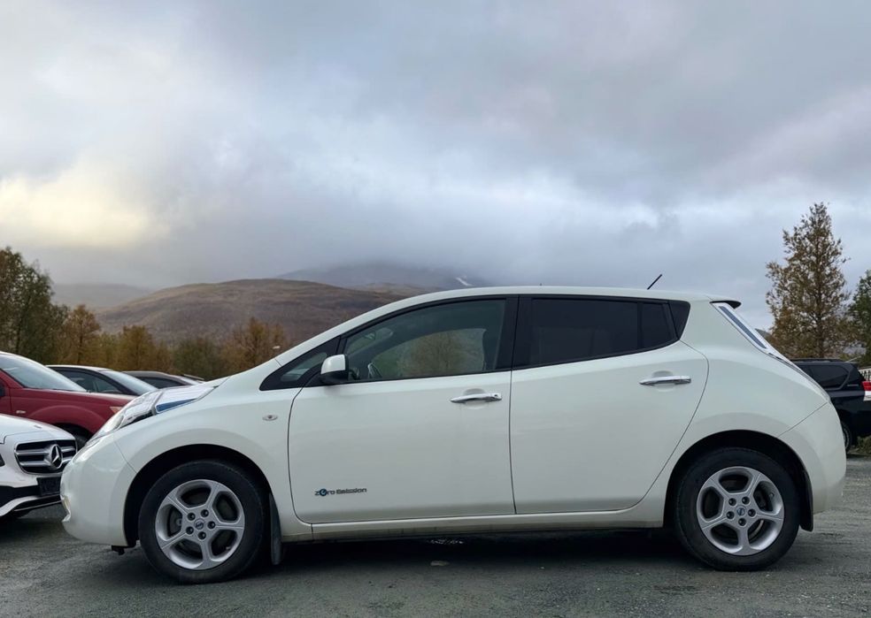 Nissan Leaf 24кВт 2014 року з Європи!
