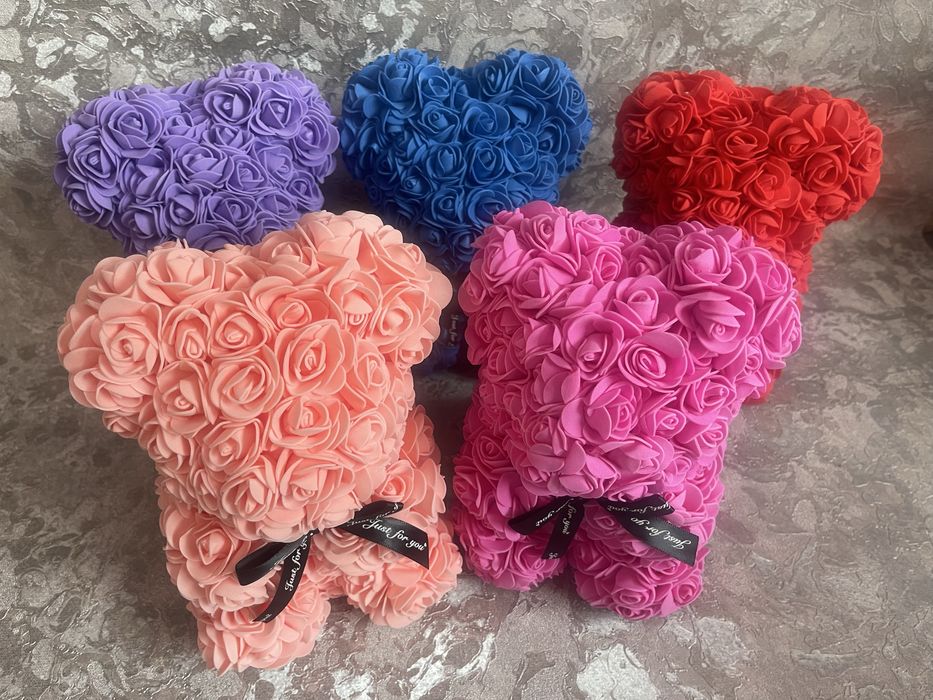 Ведмедики з троянд. Мишки из роз. Сувенірний ведмедик. Подарунок.