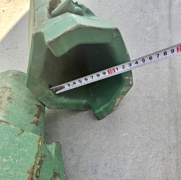 Ząb skalny / adapter CAT J600 CAT 340