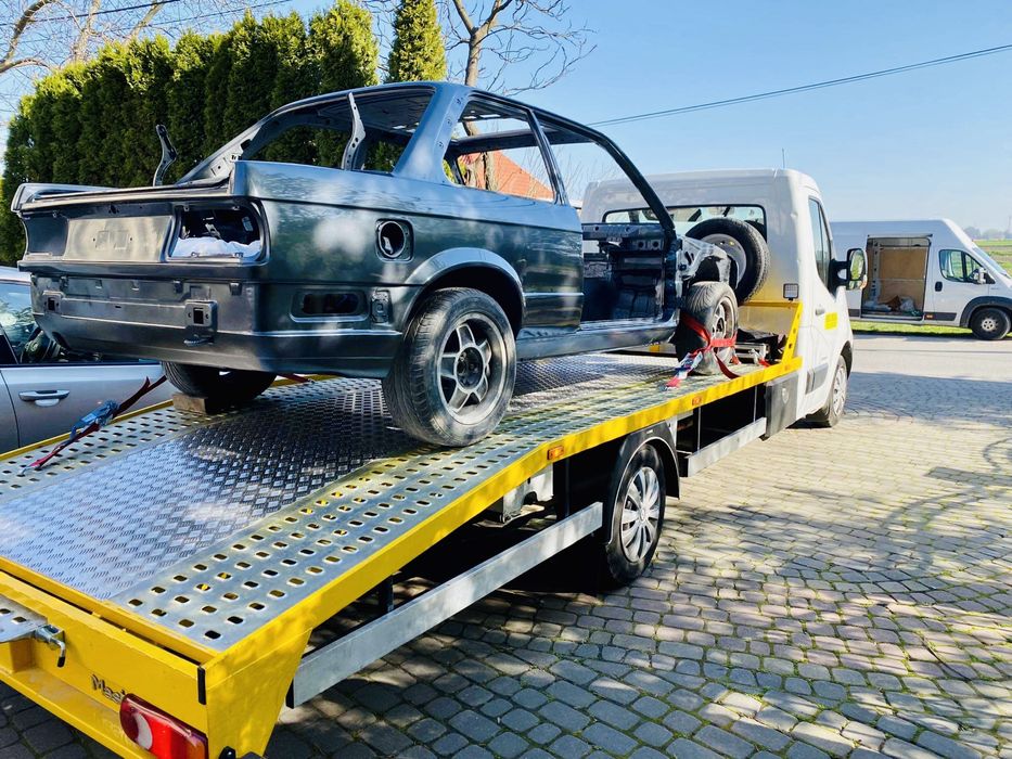 Pomoc drogowa autolaweta holowanie transport lub WYNAJEM