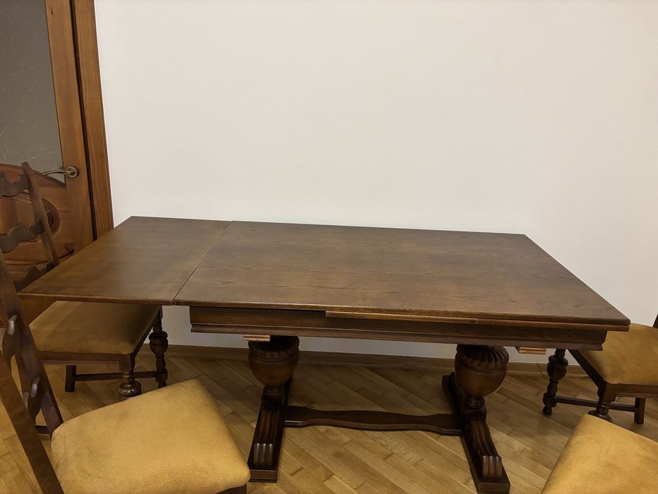 Гарнітур стіл стільці меблі дубовий набір