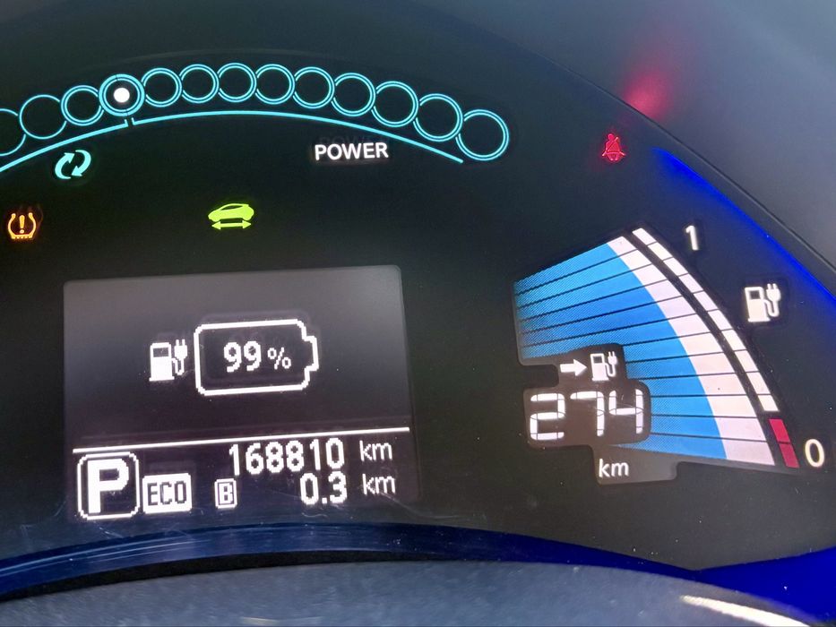 Сдам в аренду Nissan Leaf  Ниссан лиф 2013г. 300 км