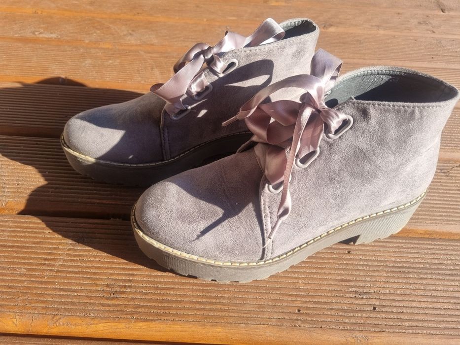 Черевики, ботинки 38 розмір