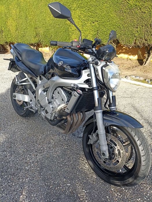 Yamaha FZ6N 2004