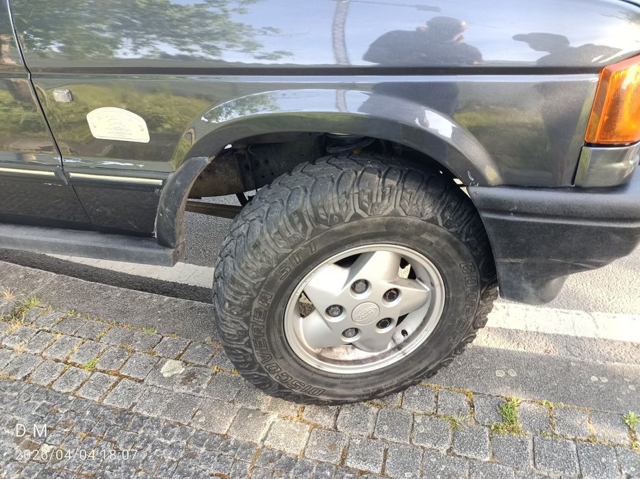 land Rover Discovery 300tdi  edição limitada camel trophy Mongólia 97