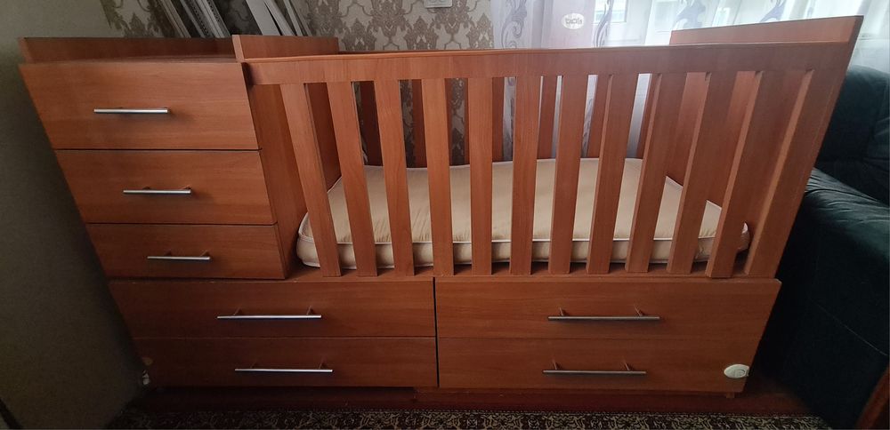 Продам ліжечко дитяче від 0 до 5 років 4в1