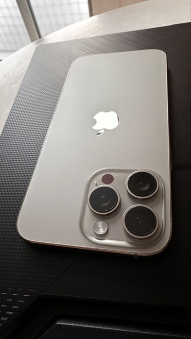 Iphone 16 Pro Max 256 физ sim, на гаранти бат 100%