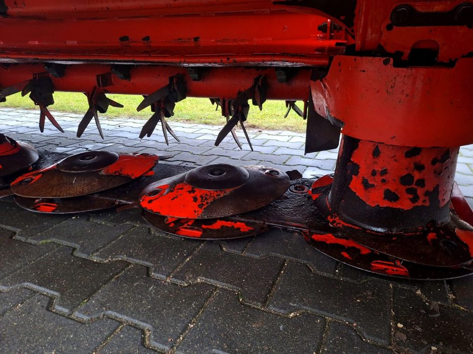 Kosiarka dyskowa Pottinger Novacat 302ED