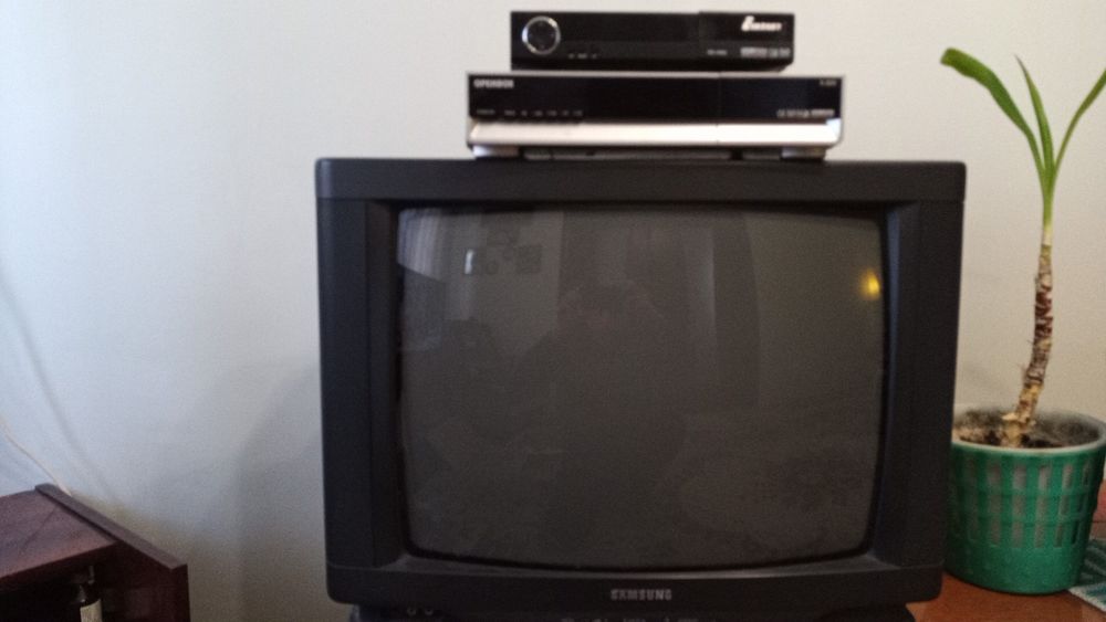 Телевізор з тюнером