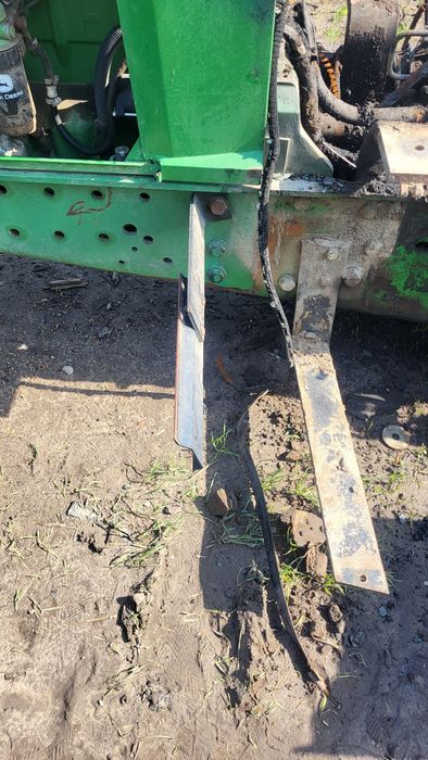 Uchwyt skrzynki narzędziowej John deere