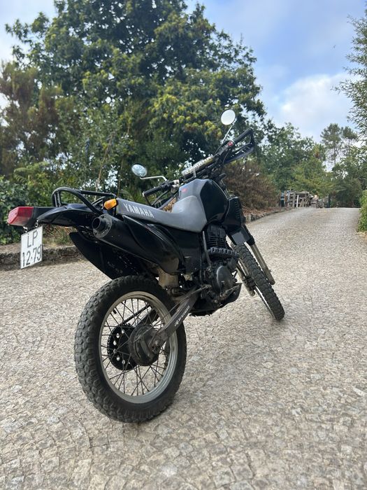 Yamaha 350 matriculada