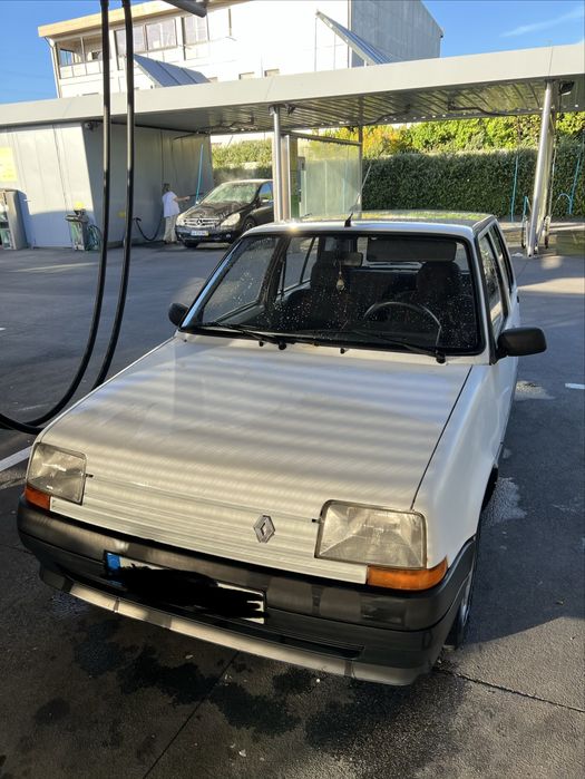 Renault 5