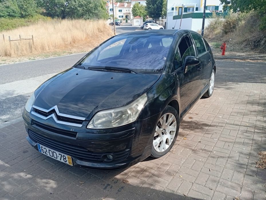 Selling Citroën C4 1.4 (88 HP)
