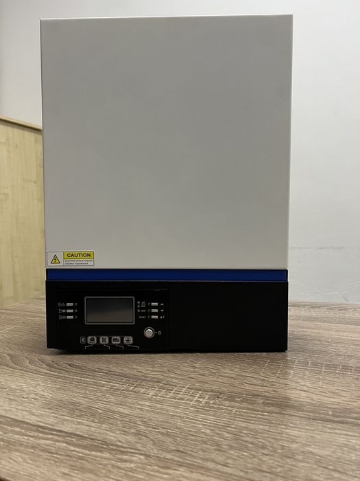Інвертори гібридні Inverter ESB 3-6 kW 24v
Inverter ESB 3 kW 24v