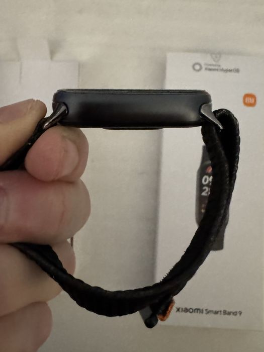 Продам оригінальні Xiaomi mi band 9 (часи) в гарному стані.