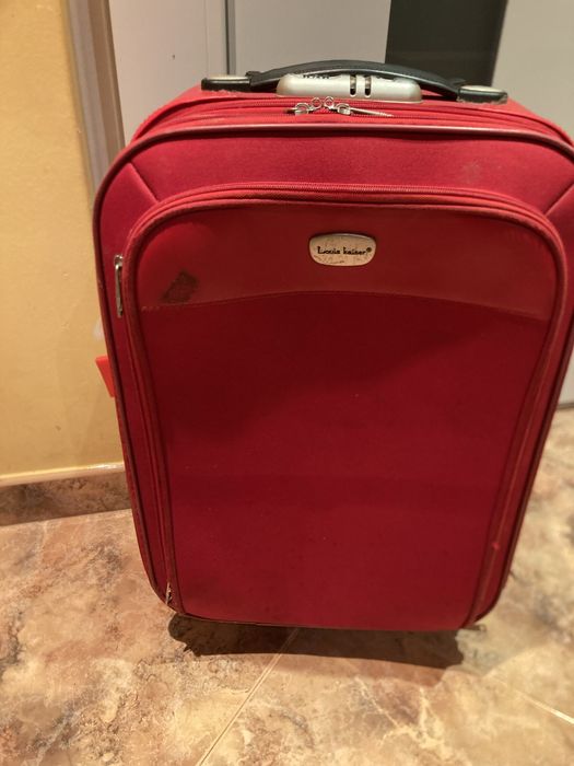 Mala de viagem em bom estado