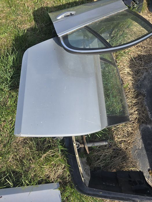 Bmw E60 części karoserii drzwi maska klapa tyl blot