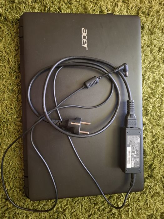 Ноутбук Acer Aspire E5-521 (E5-521-290S) — робочий / під відновлення або на запчастини