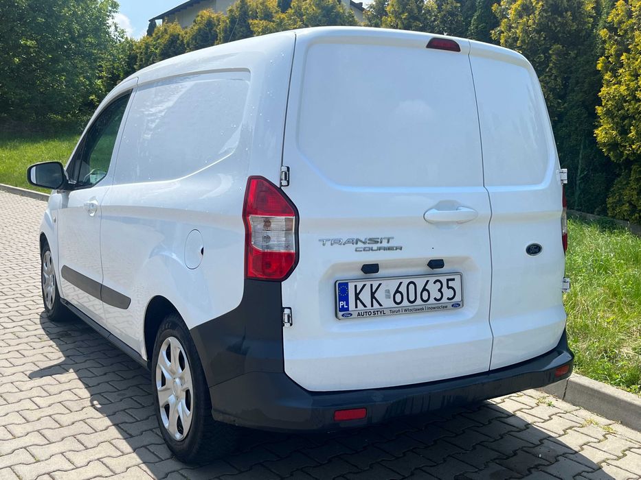 Wynajem dostawcze minivan Ford Transit Tourneo tanio - od zaraz!