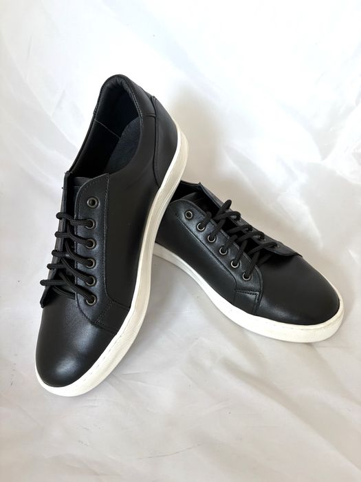 Sneakers męskie nowe Via milano