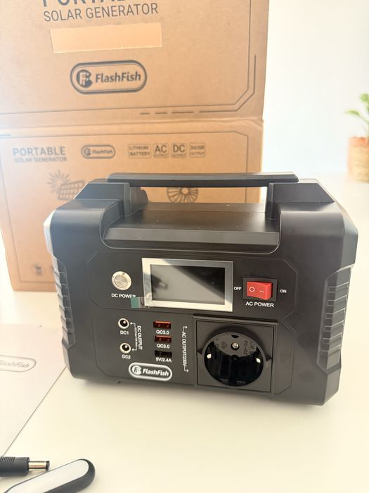 Estação De Energia Portátil Flashfish E200 200w Bateria De Lítio De 151wh/40800mah, Para Trailers E Vans De Camping