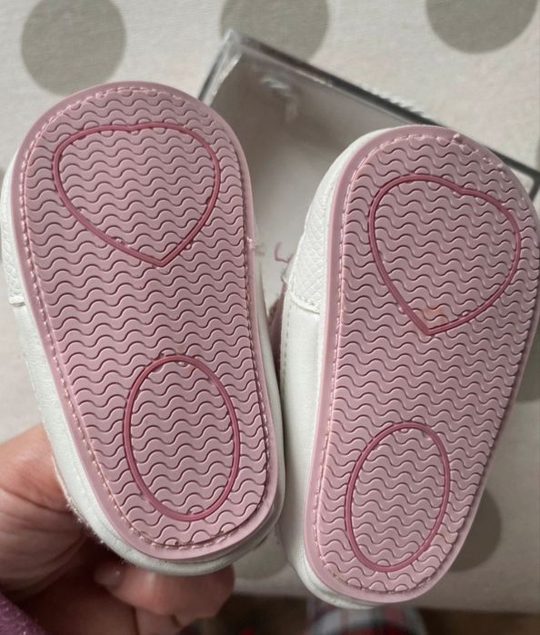 Mayoral - Ténis / Sapatilhas Bebé c/ Brilhantes Rosa - Tamanho 14/15