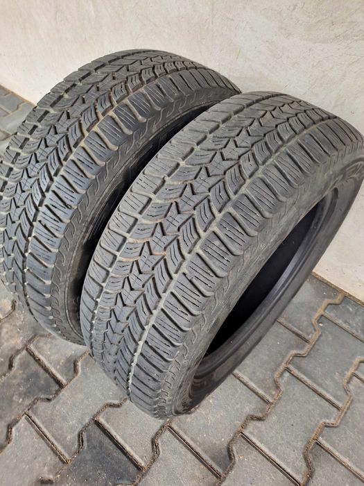 Opony zimowe 215/60/16 Dębica