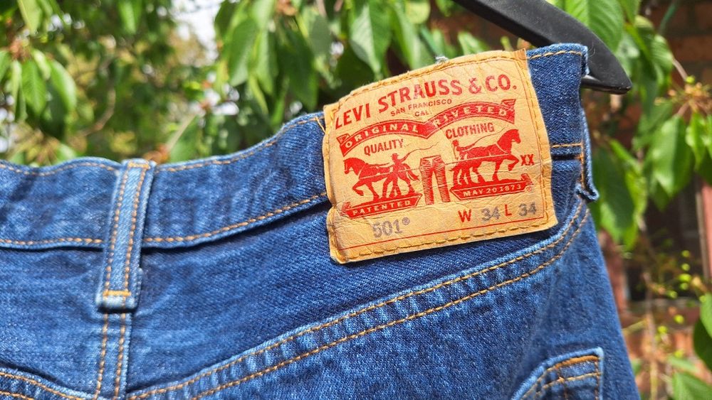 джинсы Levi's 501. w34