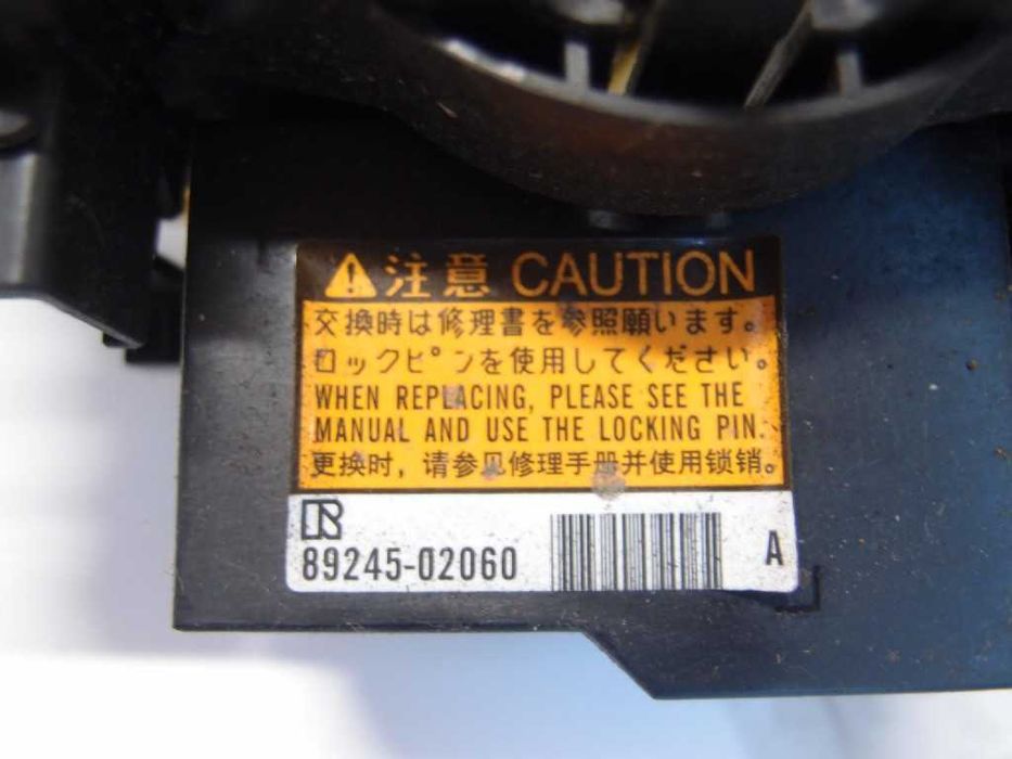 Przełączniki pod kierownice Toyota Auris E18 1.8 hybrid 2013r.