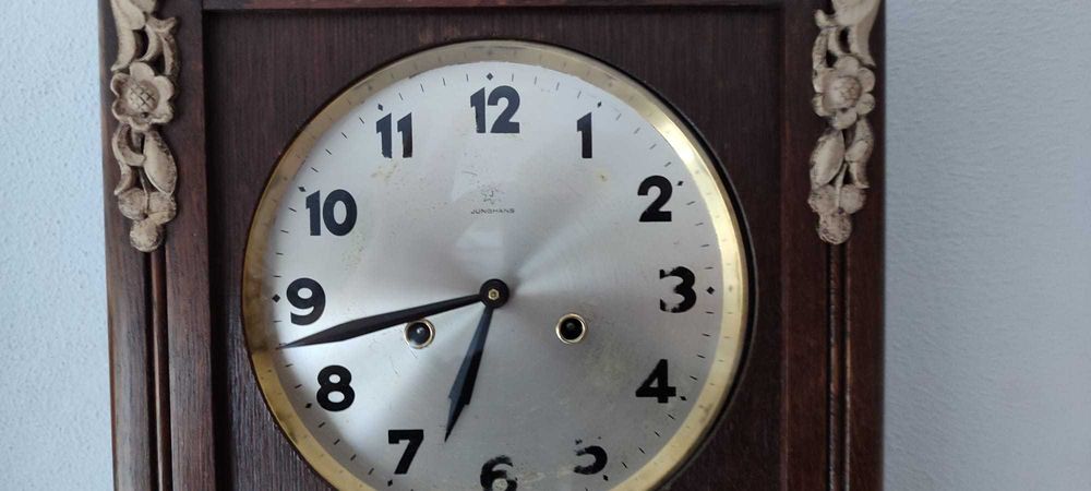 392 Zegar wiszący mechaniczny Junghans z 1933 roku - antyk